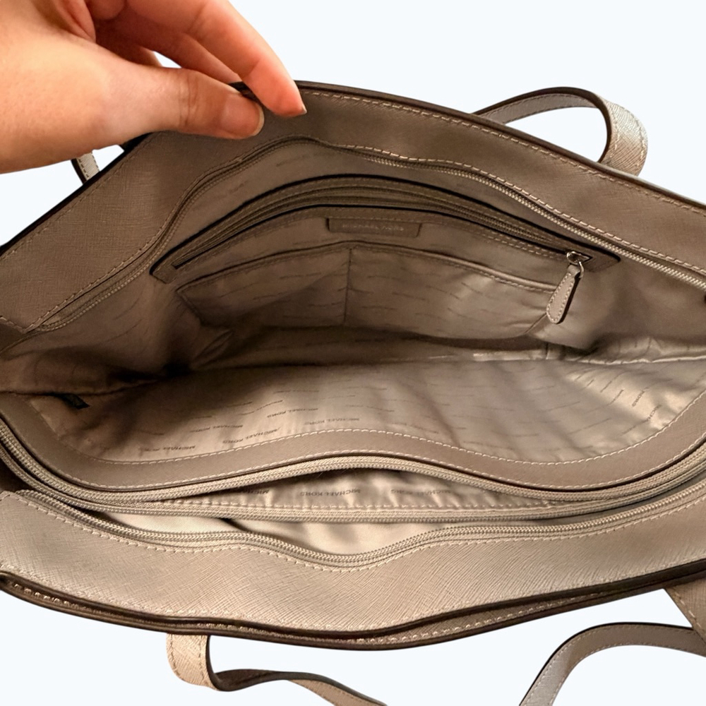 Michael Kors Large Saffiano Leather Laptop Tote Taupe Work Bag - Picture 9 of 16